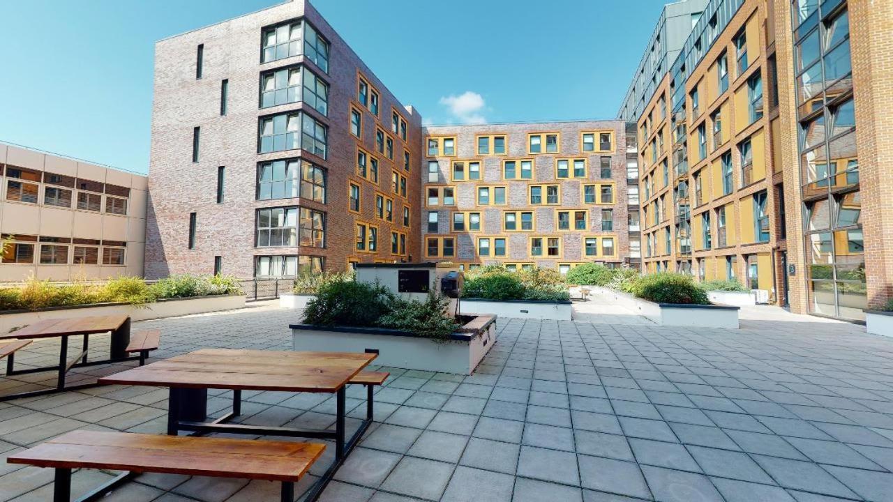 For Students Only Private Bedrooms With Shared Kitchen And Studios At Iq Haywood House In Londres Extérieur photo